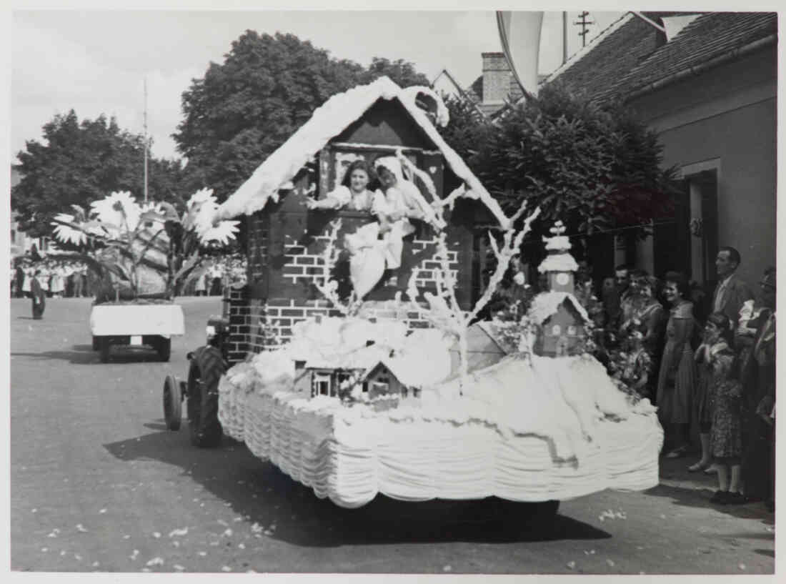 Volksfest mit Blumenkorso 18. August 1957