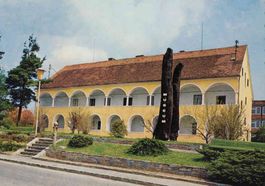 Kastell und ehemaliges Museum Stegersbach in der Haupstraße