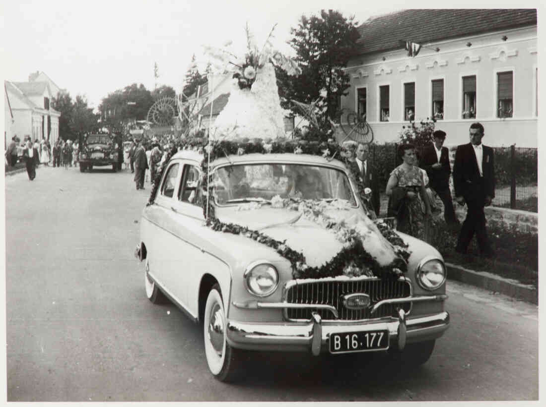 Volksfest mit Blumenkorso 18. August 1957