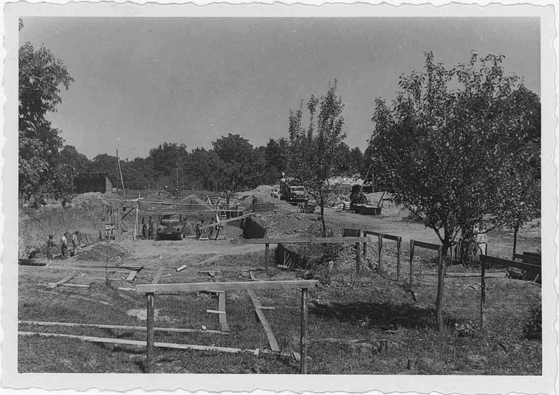 Neubau der Hauptschule am 18. August 1952