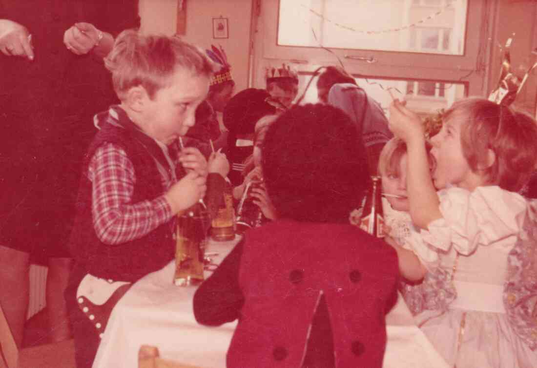 Kindermaskenball im Kinderkarten 1968