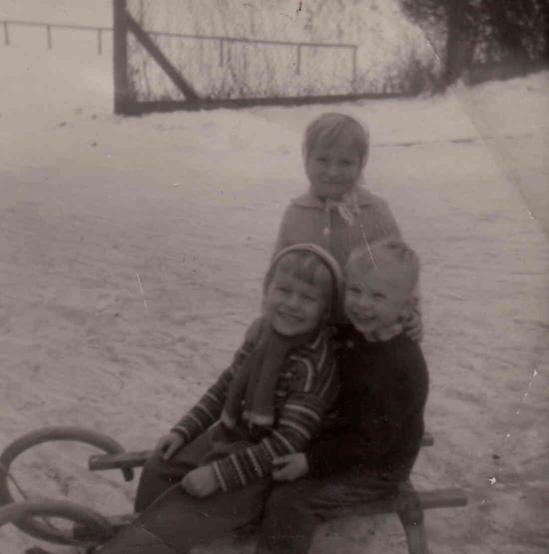 Kinder des Janisch Hauses in der Hauptstraße 30 in den 60er Jahren