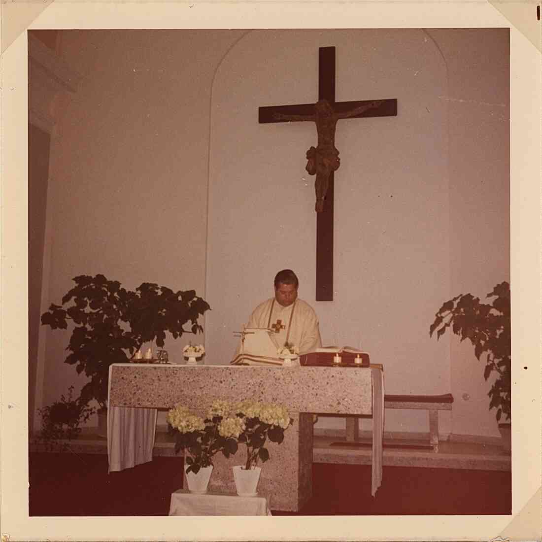 Katholische Jugend Nachtwahlfahrt am 23. Juni 1973 in der Bocksdorfer Kirche mit Dechant Alois Tonweber