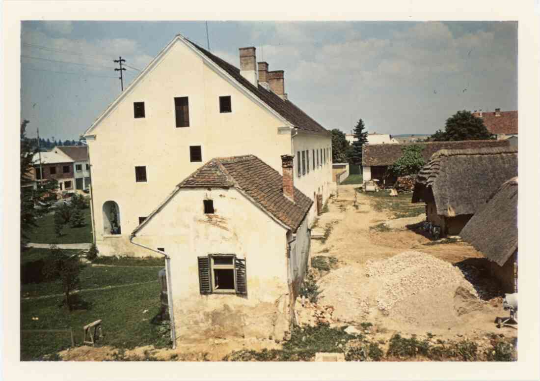 Kastell und Freilichtmuseum Stegersbach am Sparkassenplatz 2