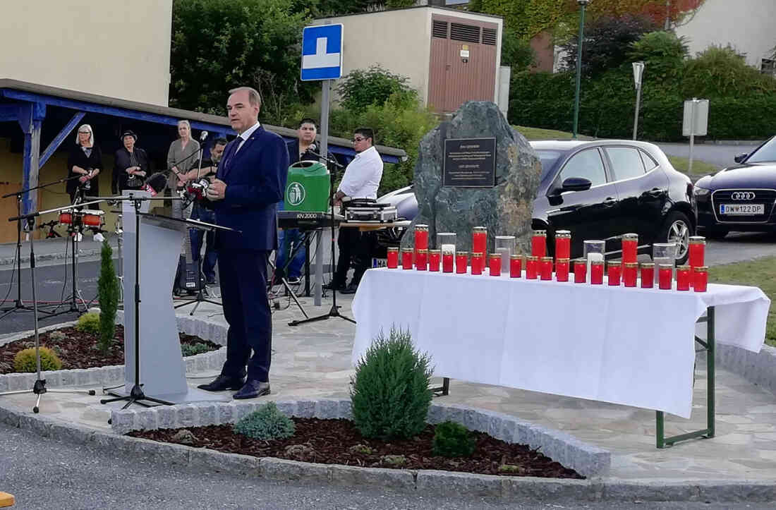 Roma Gedenkstein Segnungsfeier in Stegersbach, Hinterforst am 10. 09. 2021