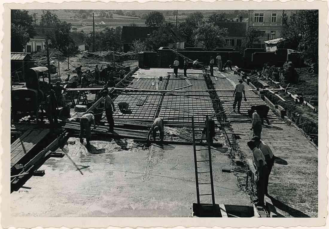 Neubau der Hauptschule August 1952