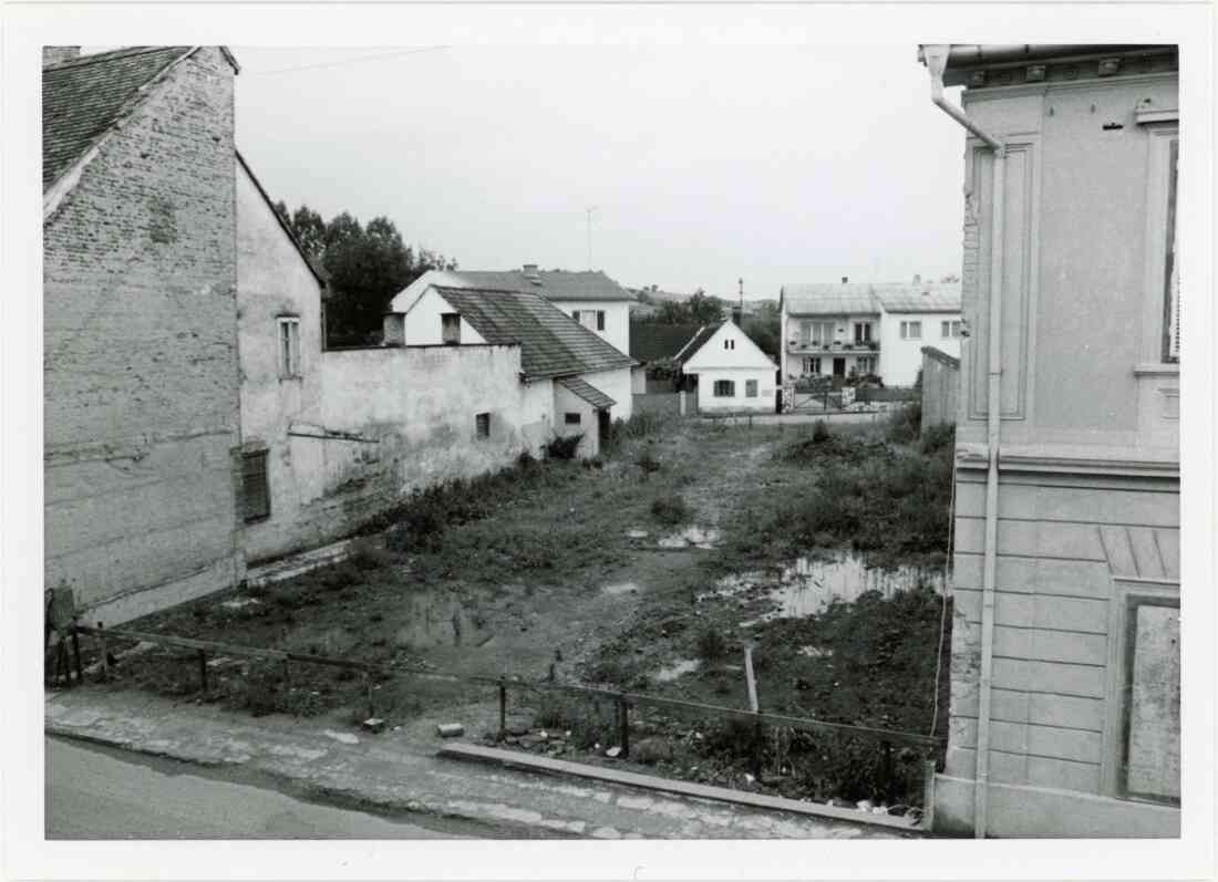 Abtragung des ehemaligen Feuerwehrhauses in der Herrengasse 14, in Juli 1972