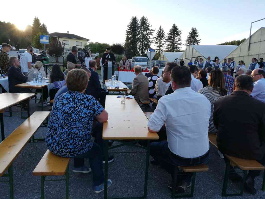 Roma Gedenkstein Segnungsfeier in Stegersbach, Hinterforst am 10. 09. 2021