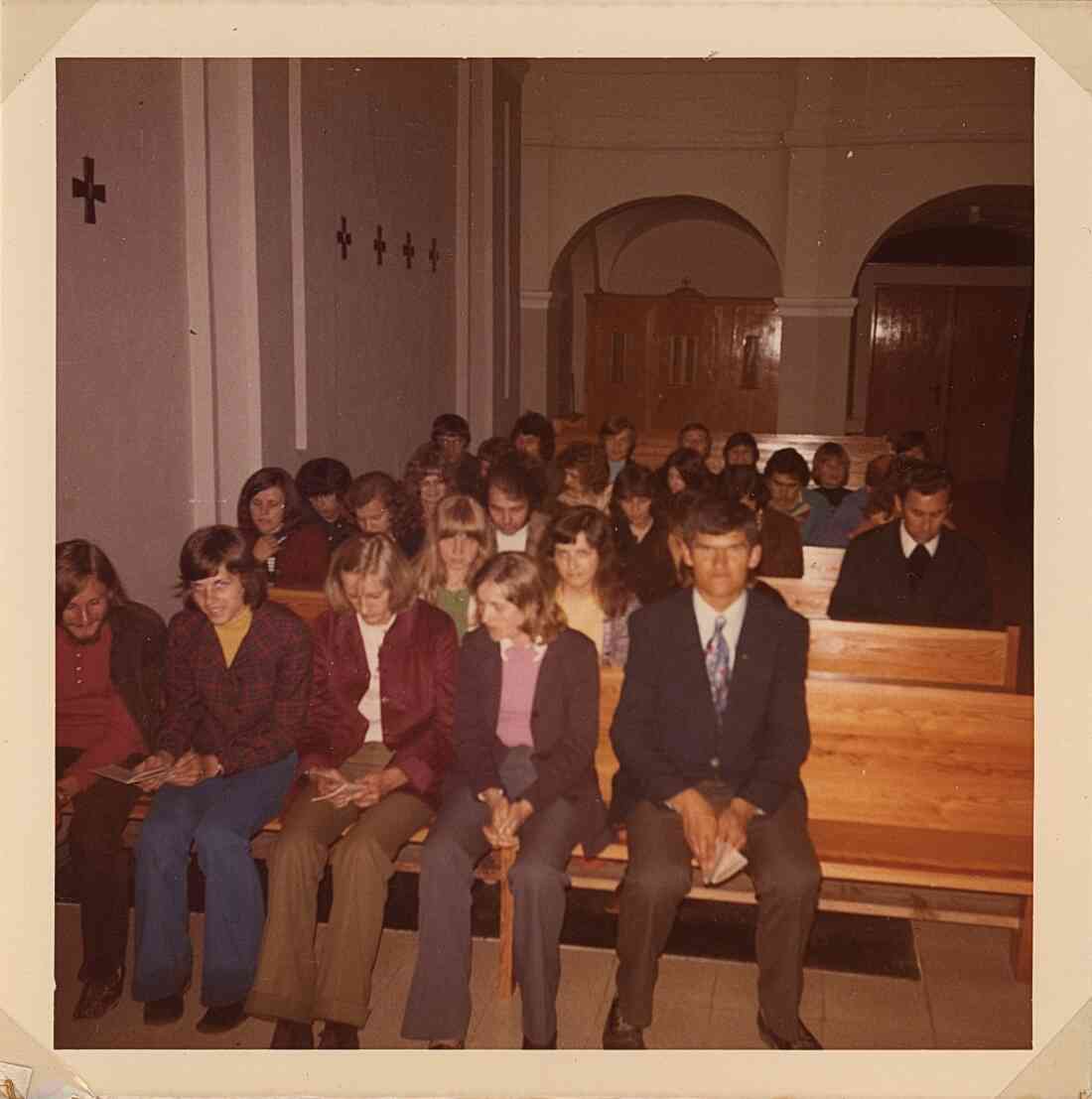 Katholische Jugend Nachtwahlfahrt am 23. Juni 1973 in der Bocksdorfer Kirche