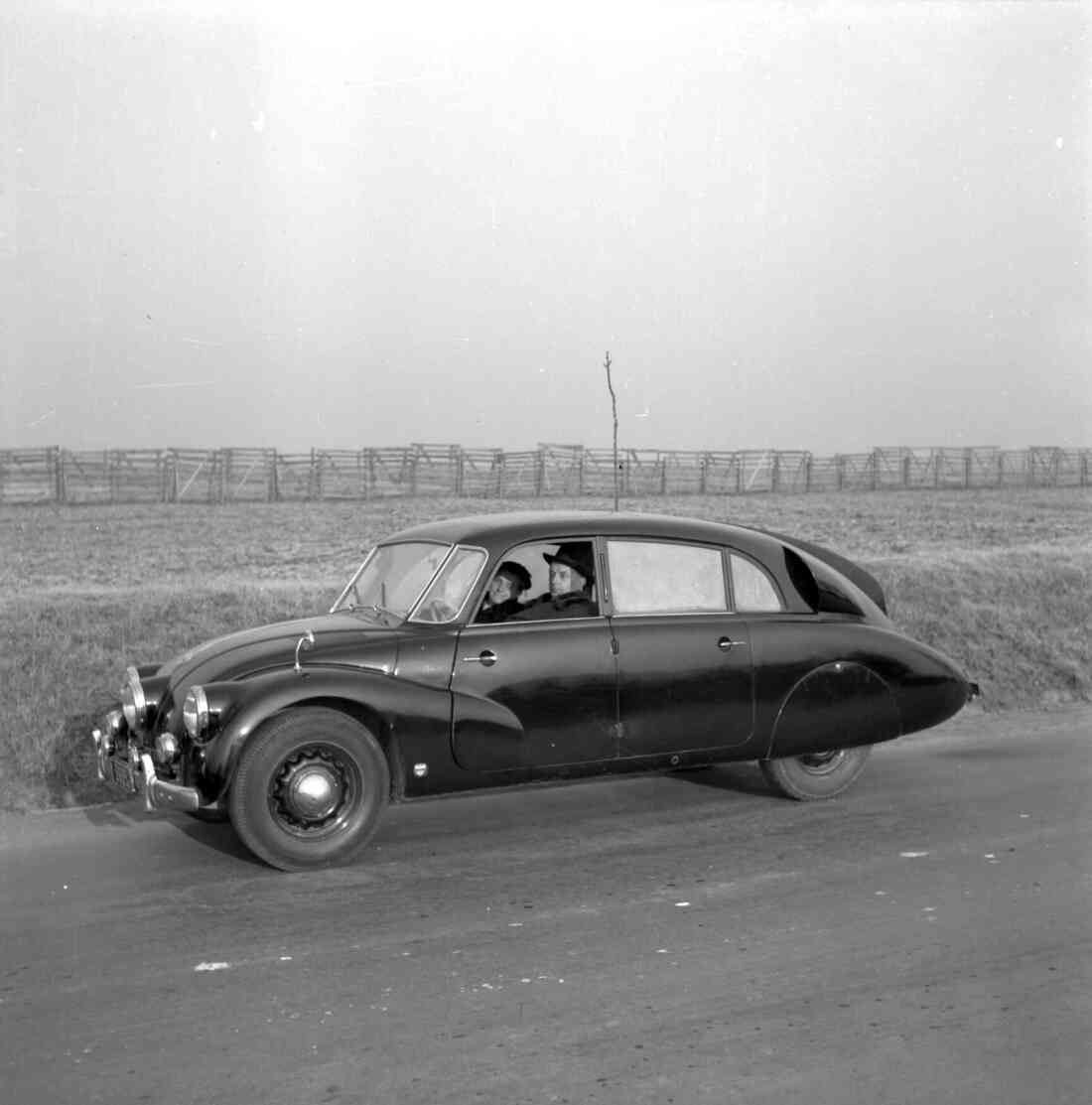 Familie Röhrich in ihren Auto