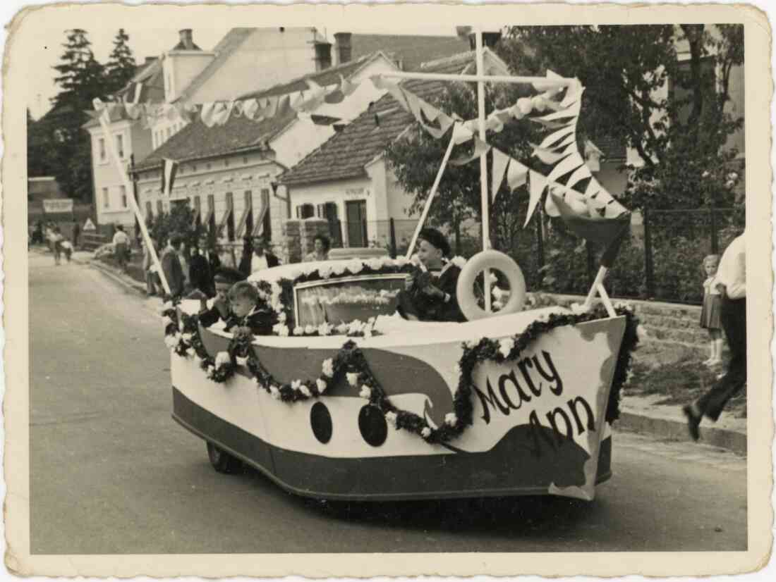Volksfest mit Blumenkorso 18. August 1957
