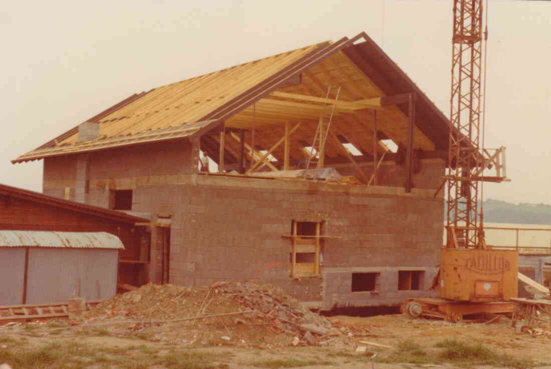 Bau des neuen Rossnest