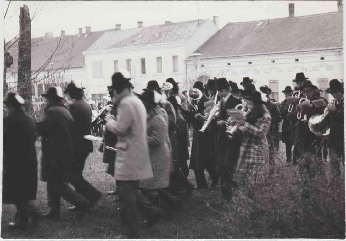 Der Nikolaus in Stegersbach in den 70er Jahre, Musikverein Stegersbach