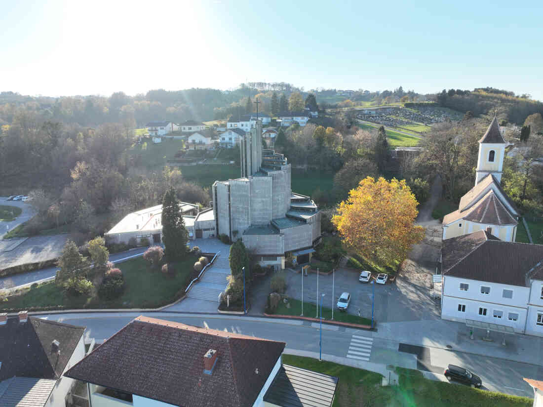 Der Kirchenplatz