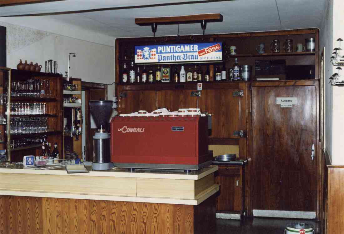 Hotel Restaurant Novosel am Ägidiplatz Schankraum und Bar