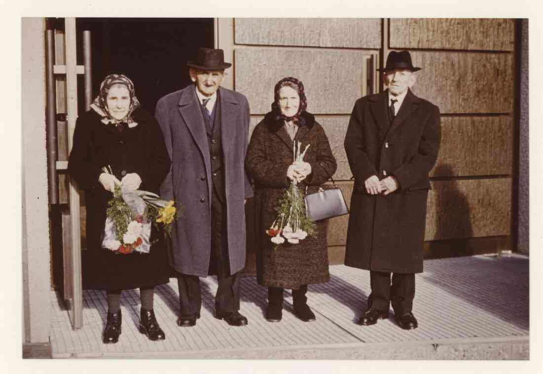 Die goldene Hochzeit von Maria Piplits und Josef Piplits, sowie Rosa Schugg und  Ludwig Schugg am 26. Jänner 1975