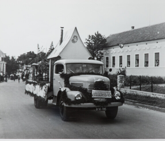 Volksfest mit Blumenkorso 18. August 1957