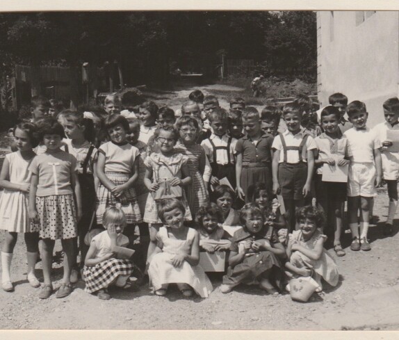 Klassenfoto Volksschule Stegersbach