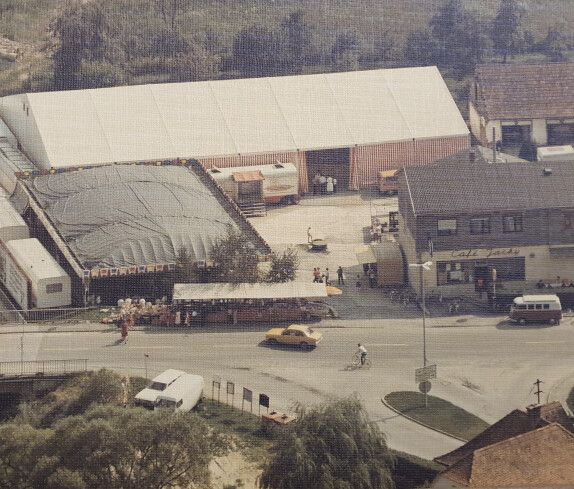 Kirtag mit Autodrom beim Cafe Jacky in der Grazer Straße 17