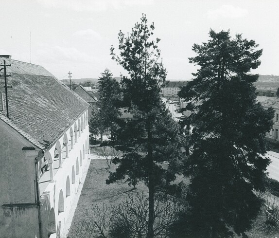 Kastell und Hauptstraße am 10.04. 1973