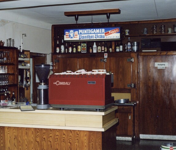 Hotel Restaurant Novosel am Ägidiplatz Schankraum und Bar