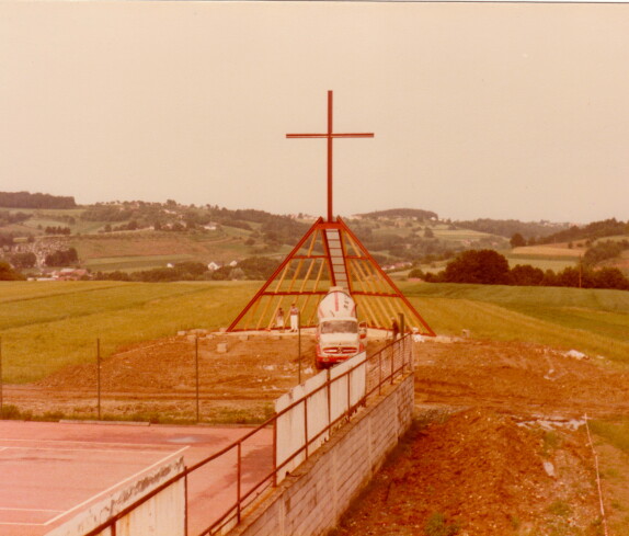 Kreuzkapelle, Bau der Kreuzkapelle 05. Juli 1979 am Reitweg 27