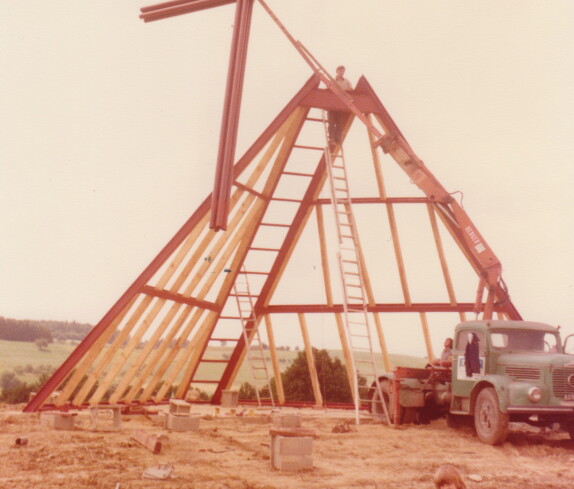 Kreuzkapelle, die Kreuzkapelle wir errichtet, im Juli 1979