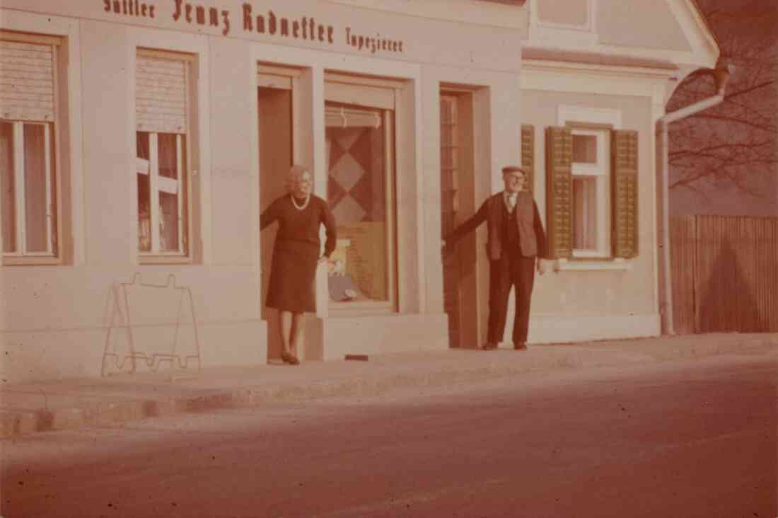 Sattler und Tapezierer Radnetter mit Franz und Hedwig Radnettter in der Hauptstraße 37 im Jahr 1966